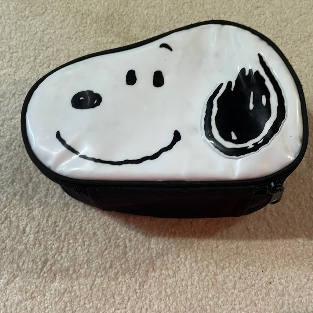 Snoopy insulated lunch box